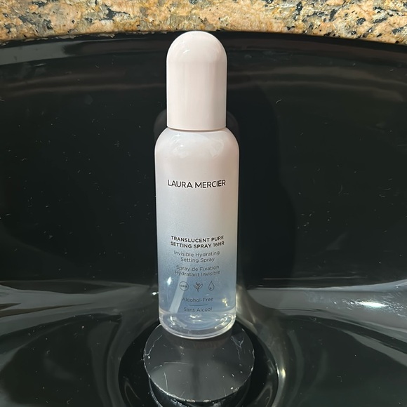 LAURA MERCIER - Picture 1 of 2